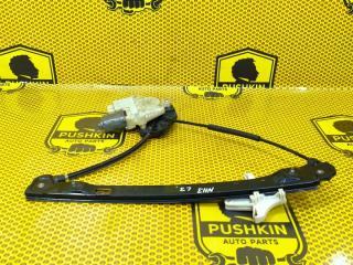 Стеклоподъемник задний левый Skoda Rapid 2017