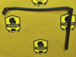 Уплотнитель рамки стекла двери задний правый Kia Optima 2018