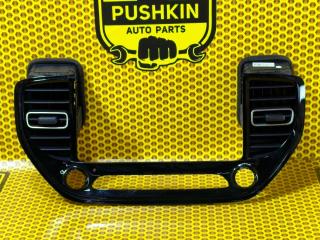 Рамка магнитолы Hyundai Solaris 2021