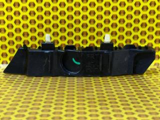 Кронштейн бампера передний правый KIA Rio 2017