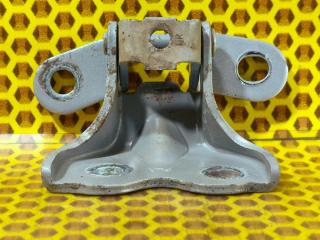 Петля двери передняя нижняя передняя правая KIA Rio 2017