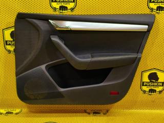 Обшивка двери передняя правая Skoda Octavia 2013