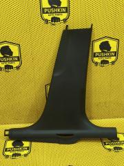 Обшивка стойки центральной нижняя правая Skoda Octavia 2013