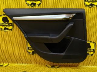 Обшивка двери задняя левая Skoda Octavia 2013
