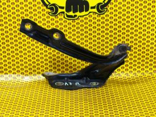 Петля капота правая Skoda Octavia 2013