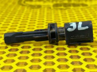 Датчик АБС задний левый Skoda Octavia 2013