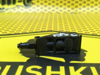 Форсунка омывателя лобового стекла левая Polo 2020 MK2 CWVA