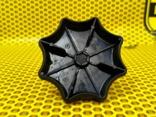 Болт крепления запасного колеса Volkswagen Polo 2020