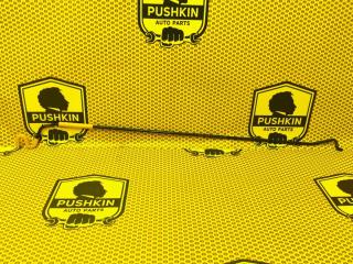 Упор капота Skoda Octavia 2014