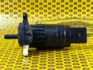 Насос омывателя лобового стекла Skoda Octavia 2014