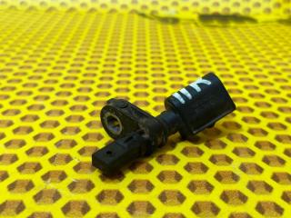 Запчасть датчик абс передний правый Skoda Octavia 2014