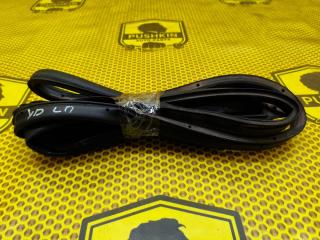 Уплотнитель на дверь передний левый Kia Cerato 2019