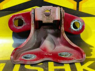 Петля двери передняя нижняя передняя левая KIA Rio 2014