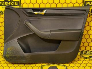 Обшивка двери передняя правая Skoda Rapid 2019
