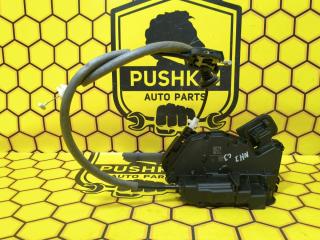 Замок двери задний левый Skoda Rapid 2019