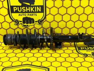 Амортизатор подвески передний правый Skoda Rapid 2019