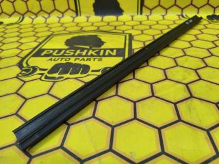 Бархотка внутренняя задняя правая Rapid 2019 NH3 CWVA