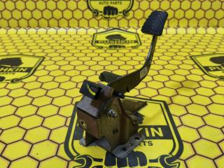 Педаль тормоза KIA Rio 2015