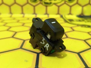 Кнопка стеклоподъемника задняя правая Hyundai Veloster 2012