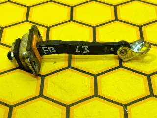 Ограничитель двери задний левый Kia Rio 2021