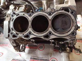 Блок цилиндров NISSAN FUGA PY50 VQ35DE 4 ракурс