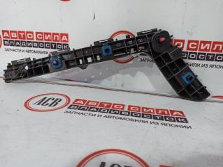 Крепление бампера правое заднее TOYOTA COROLLA ZWE214 5257512260 2 ракурс