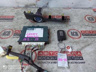 Блок управления TOYOTA CAMRY