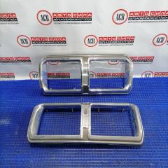 Накладка на стоп TOYOTA CROWN S80, S90, S100 1 ракурс Накладка на стоп TOYOTA CROWN S80, S90, S100 1 ракурс