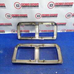 Накладка на стоп TOYOTA CROWN S80, S90, S100 2 ракурс Накладка на стоп TOYOTA CROWN S80, S90, S100 2 ракурс