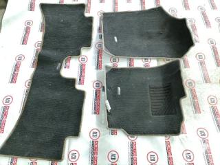 Коврики комплект TOYOTA AQUA NHP10 2 ракурс