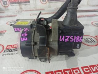 Туманка TOYOTA CROWN MAJESTA UZS186 P4942 3 ракурс