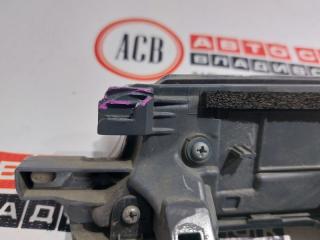 Стоп-вставка левая TOYOTA SAI AZK10 75-22 5 ракурс