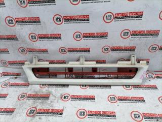 Решетка радиатора ISUZU FORWARD FRR90 1 ракурс