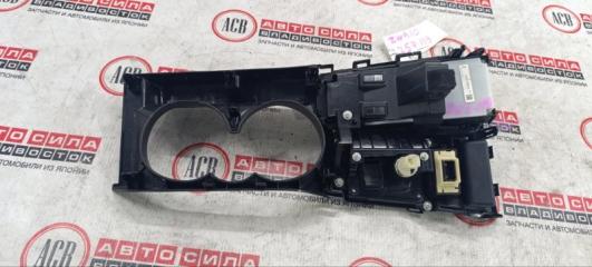 Консоль кпп LEXUS CT200H ZWA10 3 ракурс Консоль кпп LEXUS CT200H ZWA10 3 ракурс