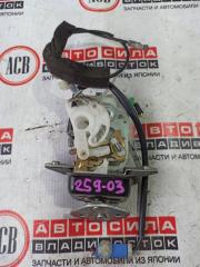 Замок 5-й двери HONDA STEPWGN RF3 3 ракурс