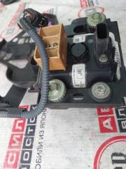 Радар-детектор TOYOTA CROWN MAJESTA URS206 882B0-30010 4 ракурс
