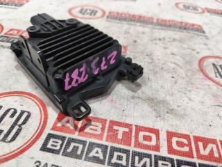 Радар-детектор TOYOTA CROWN MAJESTA URS206 88210-30230 4 ракурс