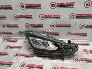 Запчасть фара правая TOYOTA AQUA