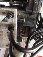 Блок abs TOYOTA COROLLA ZWE211 2ZR-FXE 44510-12590 4 ракурс