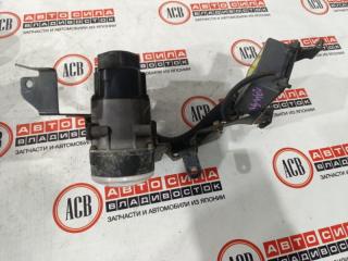 Туманка TOYOTA CROWN MAJESTA UZS186 P4942 2 ракурс