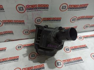 Корпус воздушного фильтра NISSAN 350Z Z33 VQ35DE 4 ракурс