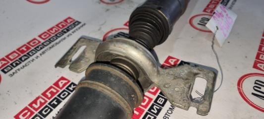 Карданный вал TOYOTA HARRIER ZSU65 5 ракурс Карданный вал TOYOTA HARRIER ZSU65 5 ракурс