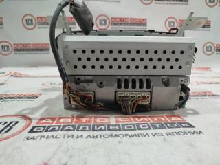 Магнитофон TOYOTA VISTA ZZV50 86120-32570 4 ракурс