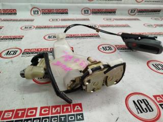 Замок двери левый задний TOYOTA HARRIER SXU15 3 ракурс