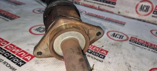 Привод правый передний NISSAN ELGRAND PE52 VQ35DE 4 ракурс Привод правый передний NISSAN ELGRAND PE52 VQ35DE 4 ракурс