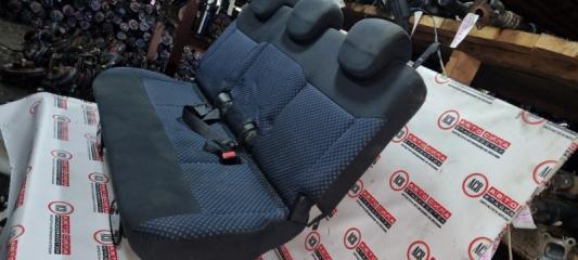 Сидение NISSAN NV200 VM20 3 ракурс