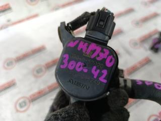 Помпа инвертора TOYOTA SIENTA NHP170 G9040-52020 2 ракурс