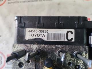 Блок ABS TOYOTA ESTIMA