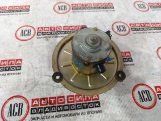 Мотор печки ISUZU FORWARD FRR90 502725-0380 2 ракурс Мотор печки ISUZU FORWARD FRR90 502725-0380 2 ракурс