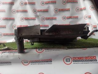 Радиатор основной MAZDA PROCEED MARVIE UVL6R WL G50415200B 2 ракурс Радиатор основной MAZDA PROCEED MARVIE UVL6R WL G50415200B 2 ракурс